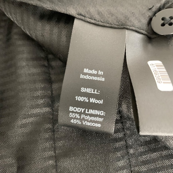 Men's peak lapel black tuxedo from The Black Tux - Picture 12 of 16